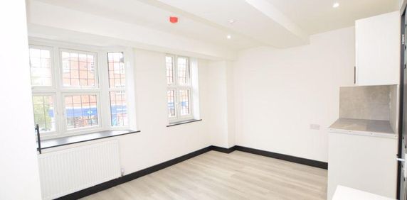 House share to rent - Photo 2