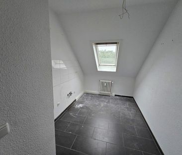 AB 15.02.2025: Moderne DG-Wohnung sucht neuen Mieter - Foto 5