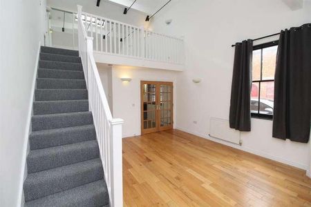 The Maltings, Newport Pagnell, MK16 - Photo 2