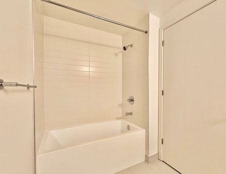 For Lease - 3079 Trafalgar Road Unit# 1710, Oakville, Ontario - Photo 2