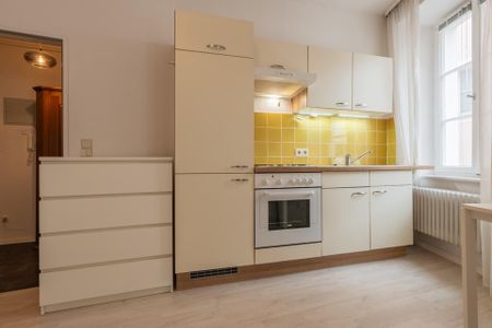 Altstadtwohnung Nähe Dom Großzügiges Appartement mit günstiger Anbindung zur FuZo bzw. zur UNI - Foto 3