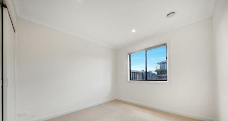 Spacious and Well-Appointed 4 Bedroom Family Home with Multiple Living Areas - Photo 5