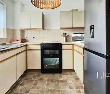 2 bedroom terraced house to rent - Photo 3