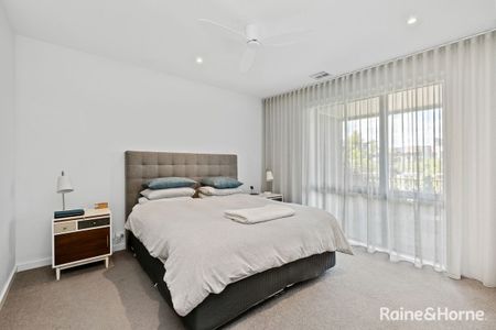 15 Valencia Street, Altona North, VIC 3025 - Photo 5