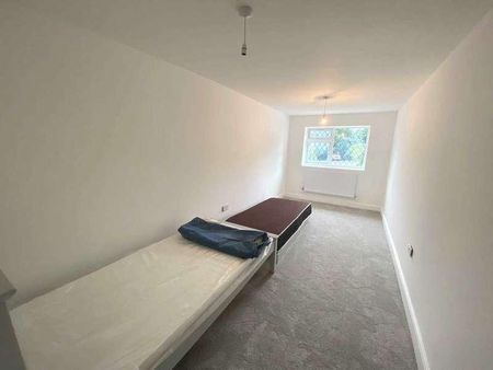 Woodside, Elstree, WD6 - Photo 2