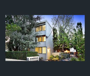 444/111 Punt Road, Windsor, Vic 3181 - Photo 4