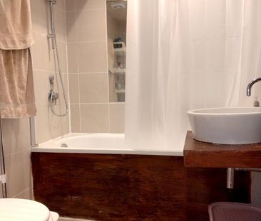 2 Bed Flat, Farman Street, BN3 - Photo 4