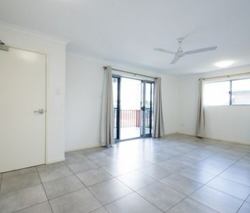 Two Bedroom Unit, close to CBD - Photo 1