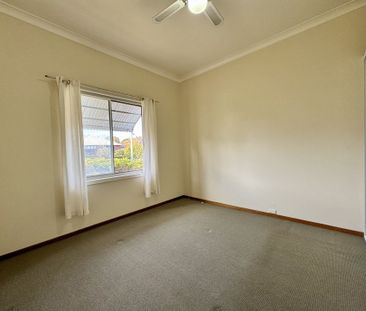 Spacious Family Home with Huge Backyard & Double Shed - Photo 5