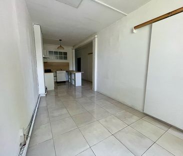 Location Appartement 2 pièces 36m² - Photo 2