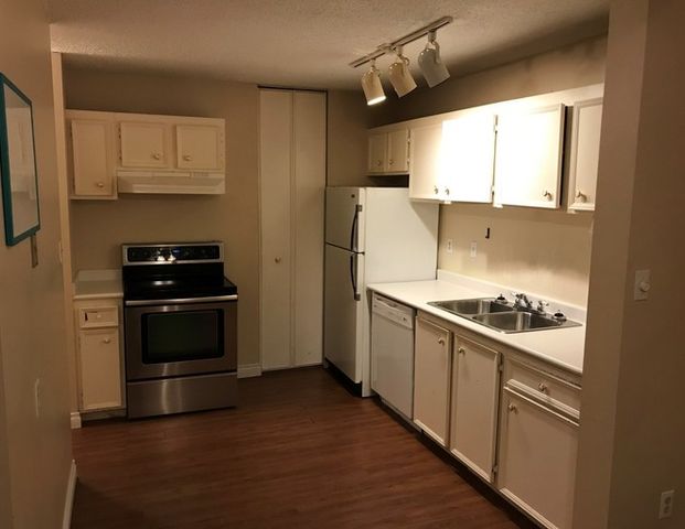 Great Location - Affordable Housing | 59 Ave - 172 Street, Edmonton - Photo 1