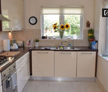 Cozy room in 3-bedroom houseshare in Clonsilla, Dublin - Photo 4