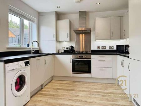 Elder Place, Liverpool, L25 - Photo 2