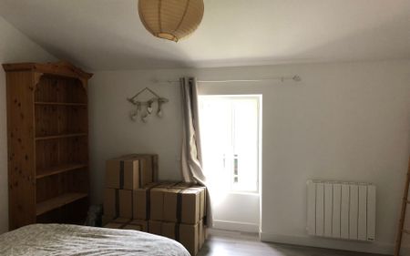 Maison à louer 4 pièces • Échillais - Photo 2