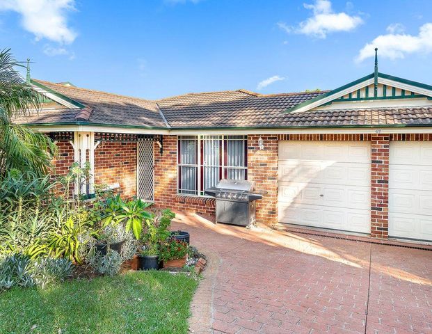 47 Kendall Drive, Casula, NSW 2170 - Photo 1