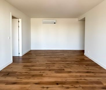 2 bedroom apartment in Ameixoeira, Lisbon - Photo 3