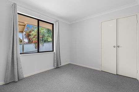 Spacious 3 Bedroom Duplex - 16B Rivergum Place! - Photo 3