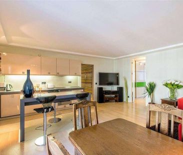 MÖBLIERTE 3-Zimmer-Whg. am U-Bahnhof Stadtmitte + Lift + Balkon & W... - Photo 5