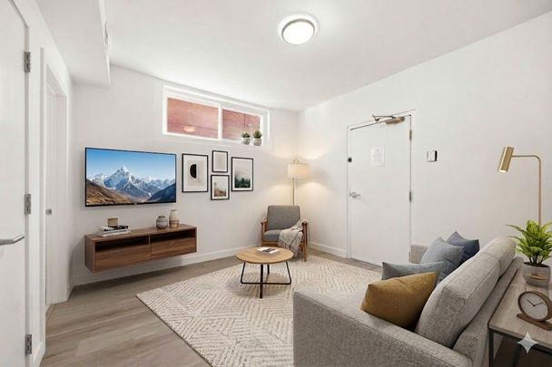 For Lease - 1A Leonard Avenue Unit# 1, Toronto, Ontario - Photo 1