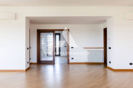 Appartamento piazza Stefano Jacini 5, Vigna Clara - Vigna Stelluti, Roma - Photo 2