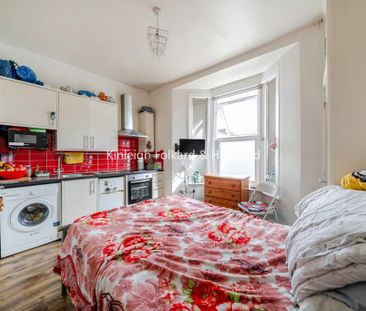 1 bedroom property to rent - Photo 2