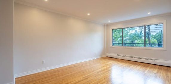 🏡 1 chambre lumineuse |1 400 $/mois | $1246/mois - Photo 2