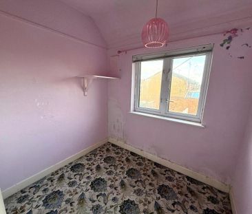 3 bedroom terraced house to rent - Photo 6