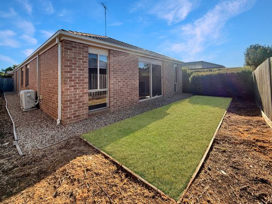 12 Cape Way, Armstrong Creek - Photo 1