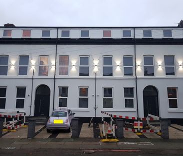 1 Bed Flat, Hampstead Road, L6 - Photo 6