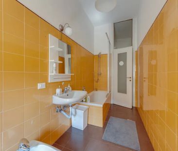 Corso di Porta Romana, Milan, Lombardy 20122 - Photo 1