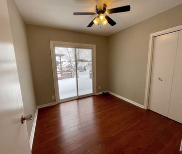 For Lease - 1043 Penetanguishene Road Unit# Upper, Oro-Medonte, Ont... - Photo 3