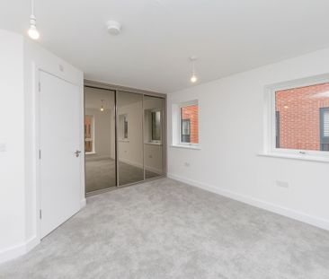 COPPER BEACH HORSFORTH LEEDS LS16 6FW - Photo 2