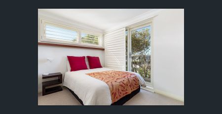 HOLDING DEPOSIT RECEIVED - Photo 4