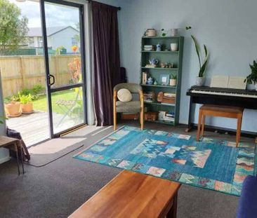 Small But Beautiful - Photo 4