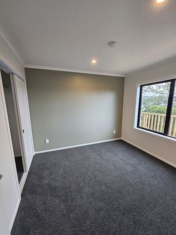 BRAND NEW! Central stand alone town house - Photo 4