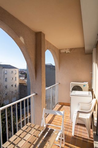 A LOUER T1 BIS MEUBLE NARBONNE - Photo 2