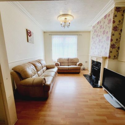 2 bedroom terraced house to rent - Photo 1