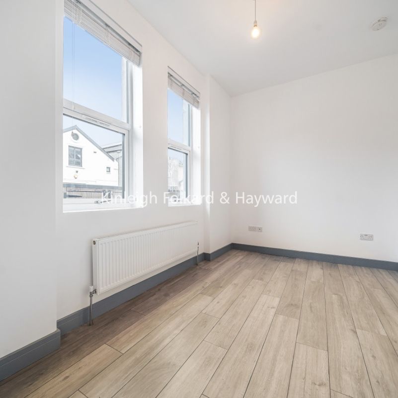 Garratt Terrace, London, SW17 - Photo 1