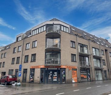 Centraal gelegen en ruim appartement - Foto 6