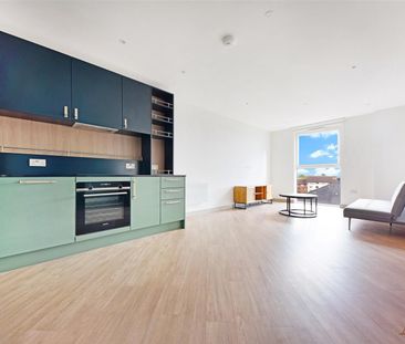 Lavender House, Eden Grove, Staines-Upon-Thames - Photo 6