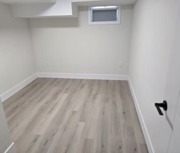 For Lease - 111 Mcallister Road Unit# Bsmt B, Toronto, Ontario - Photo 5