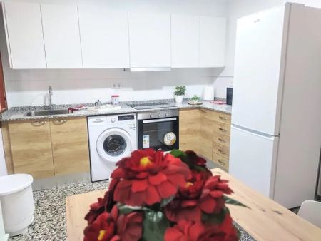 Carrer dAlcoi, Moncada, Valencian Community 46113 - Photo 2