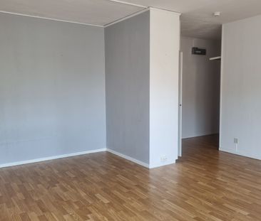 Köpmangatan, Surahammar - Photo 4