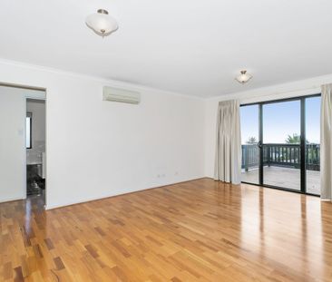 Coastal Living in a Family-Friendly Location - Photo 2