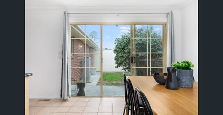 ENJOY THE NATURE OF EDWARDES LAKE - Photo 2