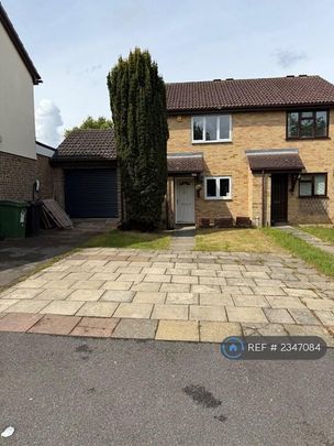 2 bedroom end of terrace house to rent - Photo 1