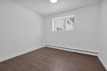 For Lease - 25 Orchard Street Unit# 207, London South, Ontario - Photo 2