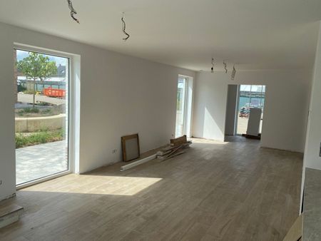 NIEUWBOUW, prachtig afgewerkte woning met terras en tuin, ideaal gelegen in een rustige kindvriendelijke straat op wandelafstand van het centrum van Sterrebeek en op 2km van de Duitse school. - Photo 2