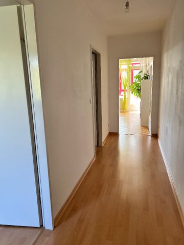 Geräumige 2-Zimmer Wohnung Loggia im 2.OG - Foto 2