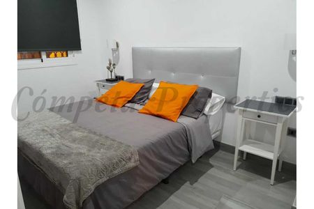 Apartment in Nerja, Andalucia , Costa del Sol - Photo 4